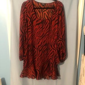 Express Long Sleeve Red/Black Dress Size Large